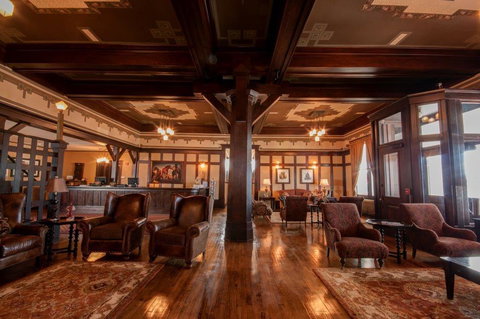 The Sacajawea Hotel - Renee 22