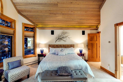 Big Arm Bay Getaway - Renee 8