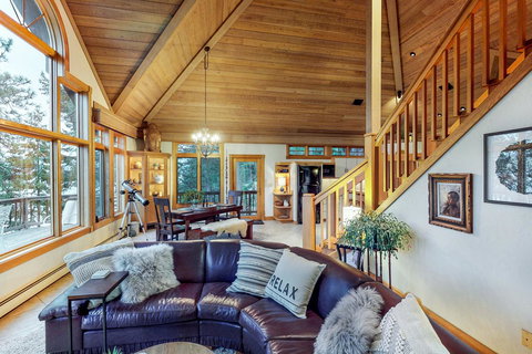 Big Arm Bay Getaway - Renee 22