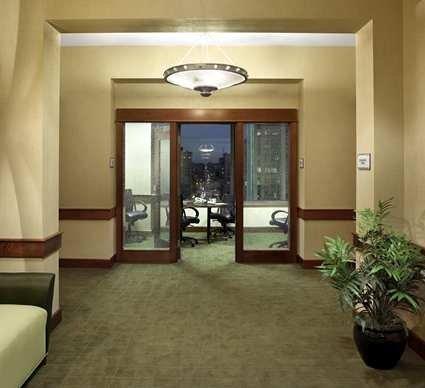 DoubleTree By Hilton Hotel & Executive Meeting Center Omaha-Downtown - Renee 31