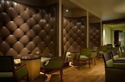 DoubleTree By Hilton Hotel & Executive Meeting Center Omaha-Downtown - Renee 25