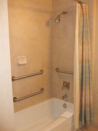 DoubleTree By Hilton Hotel & Executive Meeting Center Omaha-Downtown - Renee 20