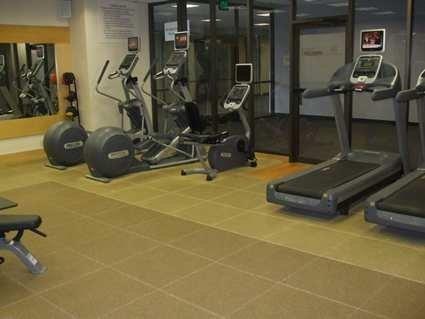 DoubleTree By Hilton Hotel & Executive Meeting Center Omaha-Downtown - Renee 35