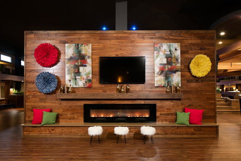 Ramada Plaza By Wyndham Omaha - Renee 7