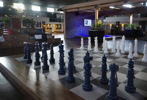 Ramada Plaza By Wyndham Omaha - Renee 9