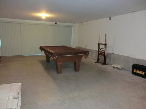 Waterfront Condo On Winnipesaukee With A 30ft Dock - Internet Find 25