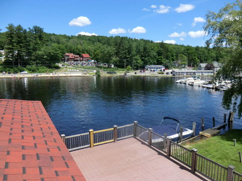 Waterfront Condo On Winnipesaukee With A 30ft Dock - Internet Find 23