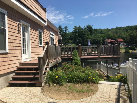 Waterfront Condo On Winnipesaukee With A 30ft Dock - Internet Find 2