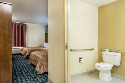 Quality Inn Loudon/Concord - Renee 9