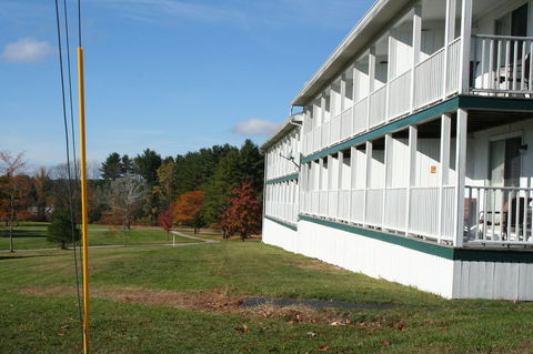 Windrifter Resort - Renee 32