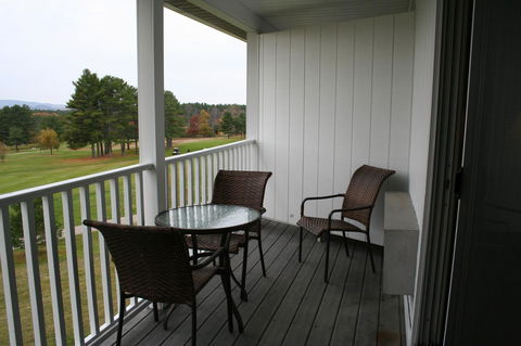 Windrifter Resort - Renee 16
