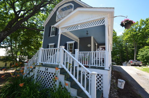 The Cottages Of Wolfeboro - Renee 18