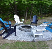 Luxury Family RetreatHot TubGame RoomFire Pit 3 miles to Conway Village