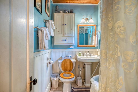 Bartlett Loop Retreat - Renee 14