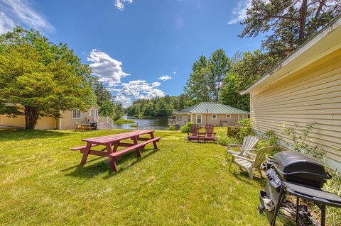 West Main Street Farmhouse - Renee 31