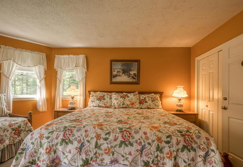 38 Kandahar Lane - Renee 17
