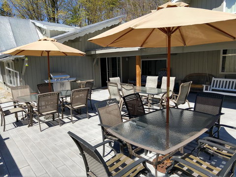 Intervale Mountain Vacation Lodge - Renee 3