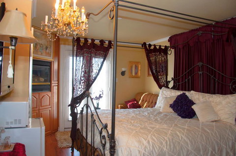 Ocean City Mansion - Internet Find 9