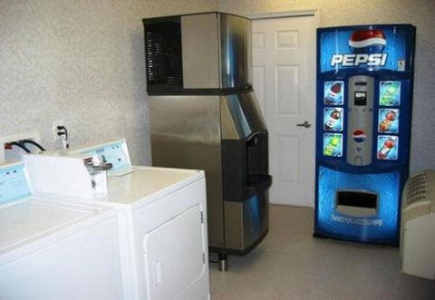 Studio Inn & Suites - Internet Find 6