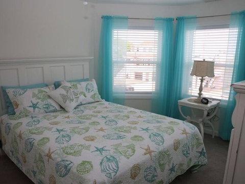 Bay Side Home In Ship Bottom 137549 - Renee 18