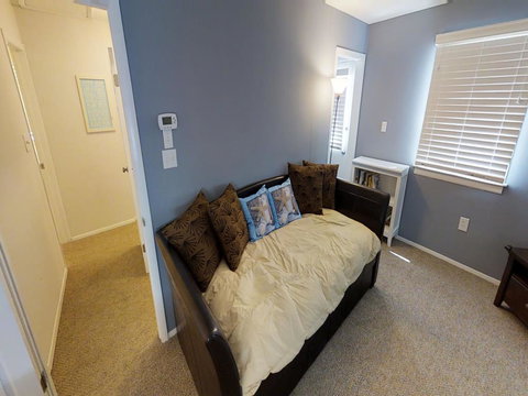 Ocean Side Single Family Home In Brant Beach - Renee 13