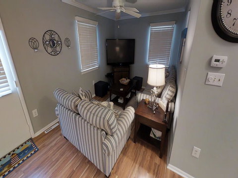 Ocean Side Single Family Home In Brant Beach - Renee 2