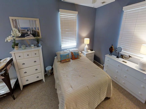 Ocean Side Single Family Home In Brant Beach - Renee 12