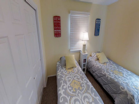 Ocean Side Single Family Home In Brant Beach - Renee 8