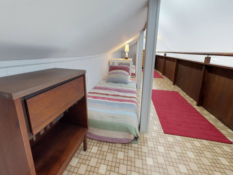 Brant Beach Ocean Front Duplex 2nd Fl 114089 - Renee 15