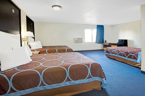 Super 8 By Wyndham Las Cruces/La Posada Lane - Internet Find 2