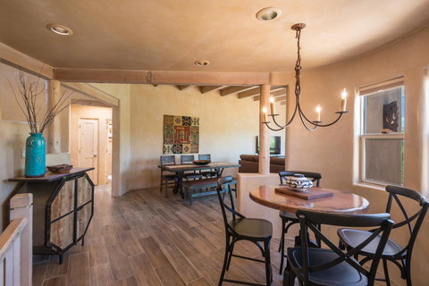 3 Bedroom - 20 Min. Walk To Plaza - Valle Del Sol - Internet Find 7