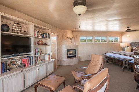 3 Bedroom - 20 Min. Walk To Plaza - Valle Del Sol - Internet Find 14