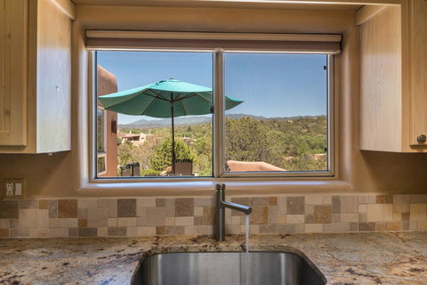 3 Bedroom - 20 Min. Walk To Plaza - Valle Del Sol - Internet Find 11