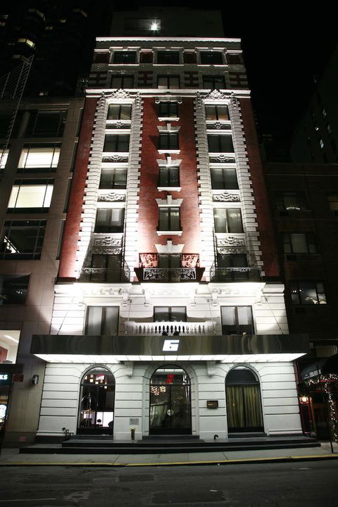6 Columbus Central Park Hotel - Internet Find 20