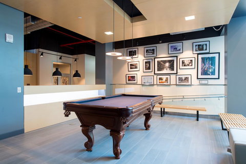 Aloft New York LaGuardia Airport - Renee 13