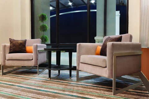 Radisson Hotel Charlotte Airport - Renee 18