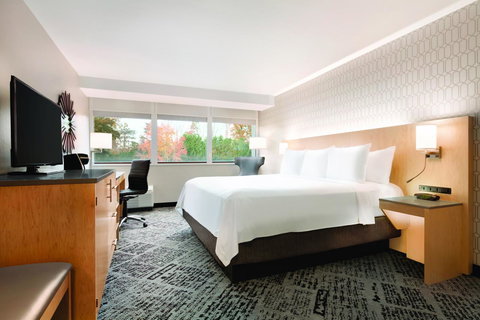 Radisson Hotel Charlotte Airport - Renee 7