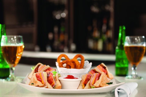 Radisson Hotel Charlotte Airport - Renee 14