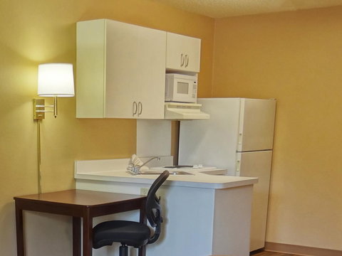 Extended Stay America - Raleigh - RDU Airport - Internet Find 12