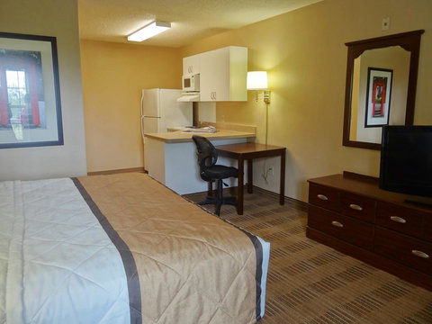 Extended Stay America - Raleigh - RDU Airport - Internet Find 18
