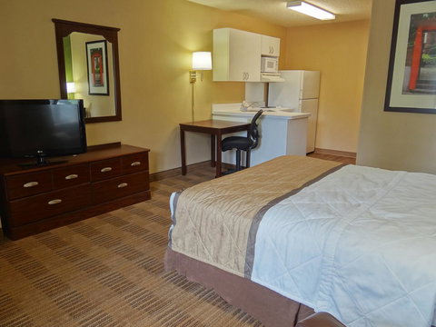 Extended Stay America - Raleigh - RDU Airport - Internet Find 13