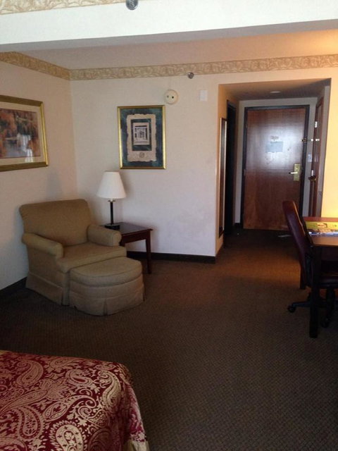 Wingate By Wyndham - Greenville - Renee 20