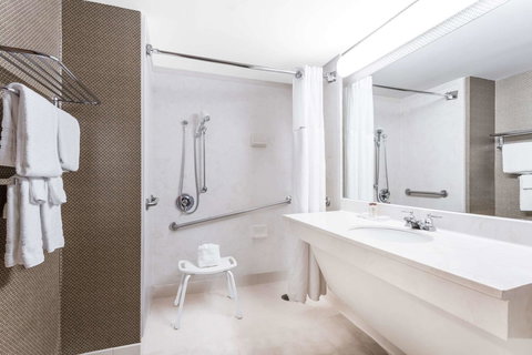 Wingate By Wyndham - Greenville - Renee 38