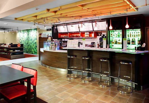 Courtyard Greenville - Renee 10