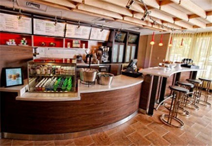 Courtyard Greenville - Renee 14