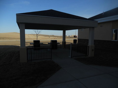 Hawthorn Suites By Wyndham Dickinson - Internet Find 7