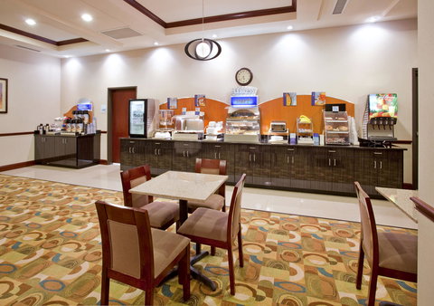 Holiday Inn Express Hotel & Suites Guthrie North Edmond - Renee 6