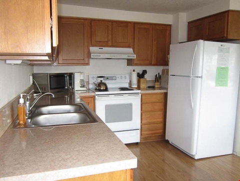 Anchor View - Renee 16