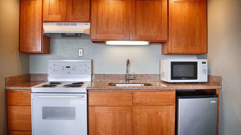 Best Western Inn At Face Rock - Renee 31