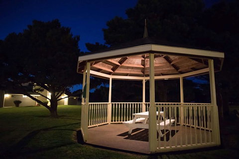 Best Western Inn At Face Rock - Renee 42